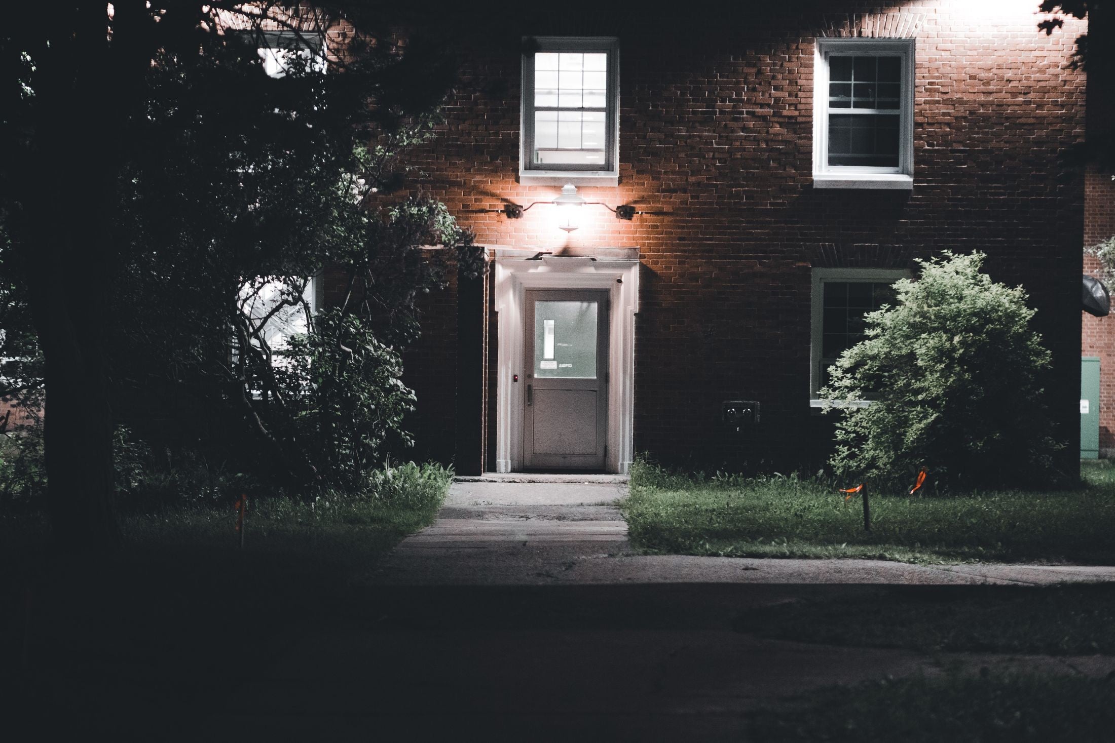 Tu seguridad dentro y fuera de casa es nuestro objetivo